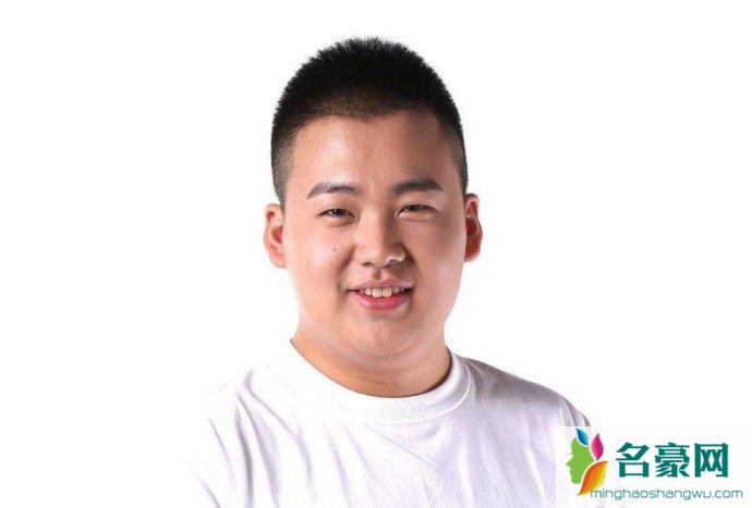 郭麒麟亲妈是谁