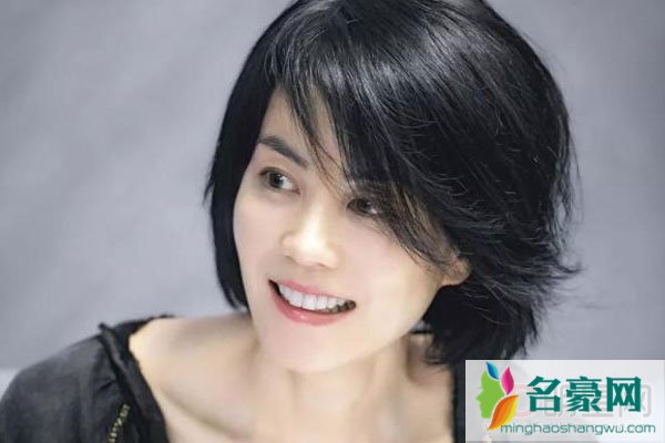 王菲流产谢霆锋痛哭 尽管人言可畏但她还是义无反顾地和谢在一起