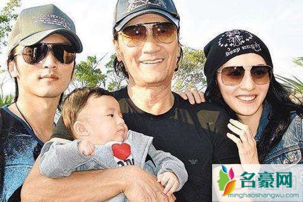 谢贤遗嘱公布孩子生父 全家老小都奇葩,实实在在的奇葩一大家