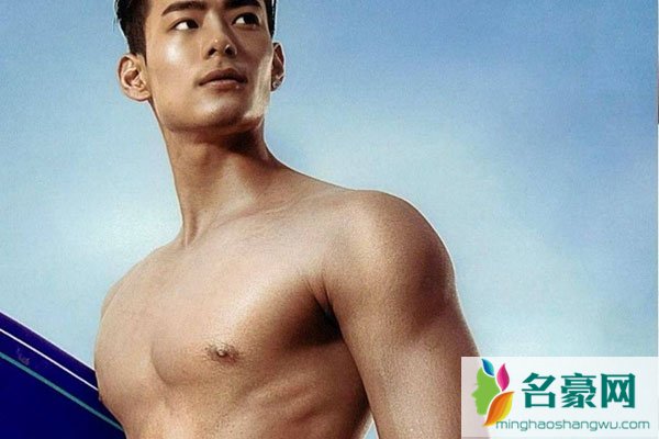 何浩文真的有大雕吗 鸭王?让我冒昧联想一下难道是夜店里的鸭子吗