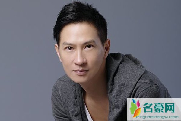 张家辉为什么怕梁咏琪 梁小时候的女神还是那么清新
