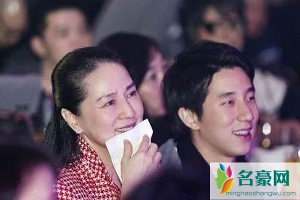 林凤娇为什么只生一个 好女人渣丈夫把希望寄托在儿子身上结果毁了