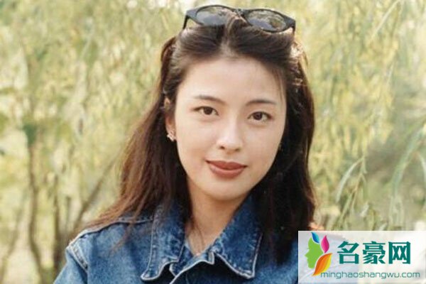 张学友老婆现在照片 嫁给友哥那可真是幸福透了