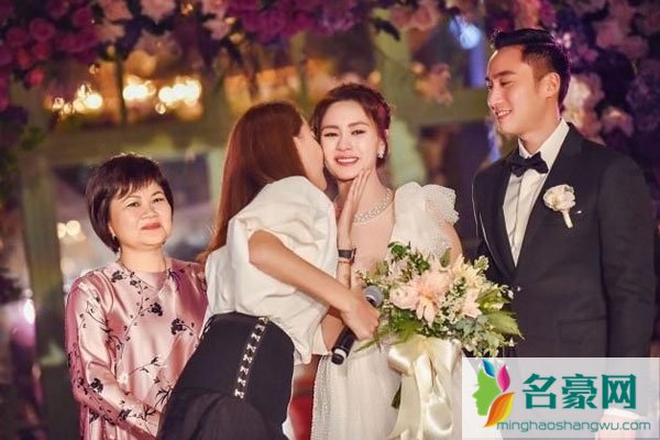 钟欣潼婚礼嘉宾 善待她吧那件事都过去这么多年了