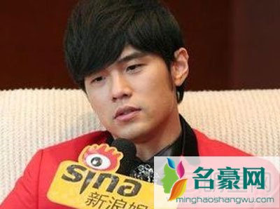 周杰伦植发了吗 周董这辈子真是辉煌啊有钱就是好