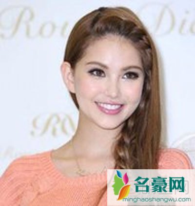 周杰伦老婆是混血吗 本来就是混血当然看着像是外国人了