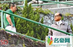 李泽楷为什么恨李嘉诚 小儿子不待见爹的小老婆导