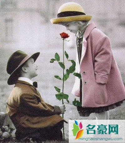 男女朋友之间没有话题聊怎么办