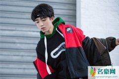 王俊凯对王源甩脸色 王俊凯王源关系破裂是真的吗