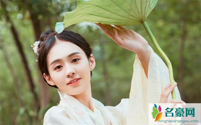 郑合惠子古装写真照