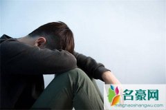 男生分手后的普遍心理！男生分手后的4种想法及应