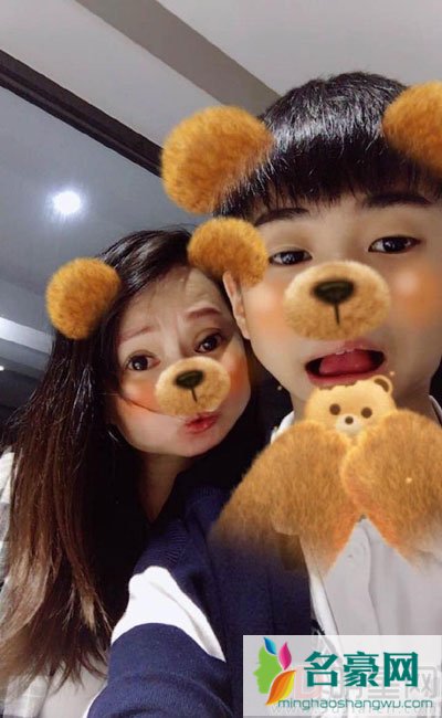 庾澄庆儿子哈利多大了 尹能静婚内出轨黄伟德导致离婚害了儿子?