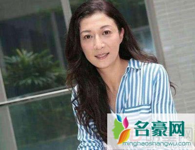 林凤娇看上成龙什么了?与吴绮莉比谁更漂亮 成龙与吴绮莉的事件+那么绝情的原因