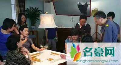 梁朝伟到底插汤唯没有 肯定是真干,不过就三个姿势而已