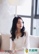 张韶涵爸妈真的有很惨吗 张韶涵的妈妈在越南是干