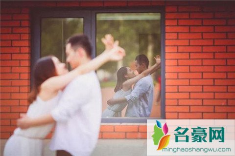 不知道做朋友好还是做恋人好