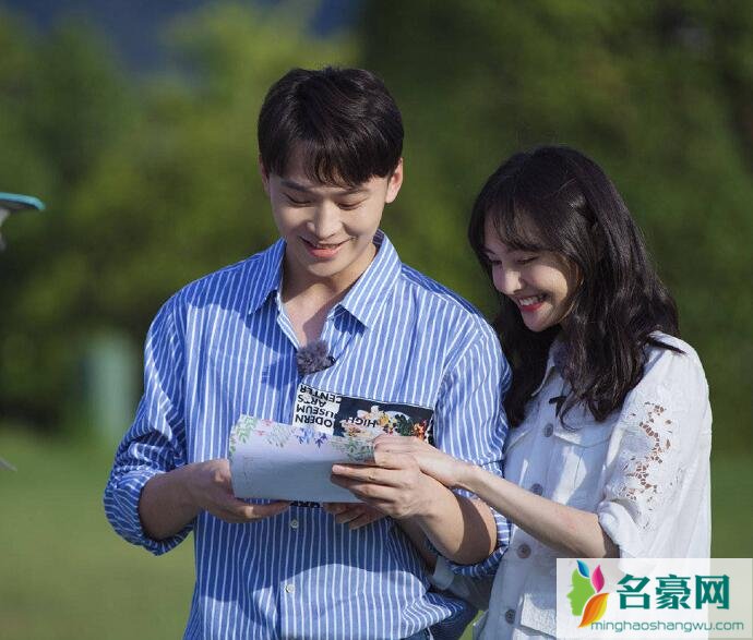 郑爽张恒曝分手