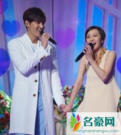 郭采洁和李敏镐照片合照 李敏镐和郭采洁跨年合影