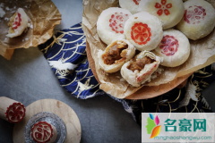鲜肉月饼是上海还是苏州的 鲜肉月饼一次吃几个好