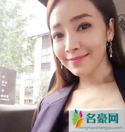 侯佩岑下嫁给黄伯俊 侯佩岑上过的节目