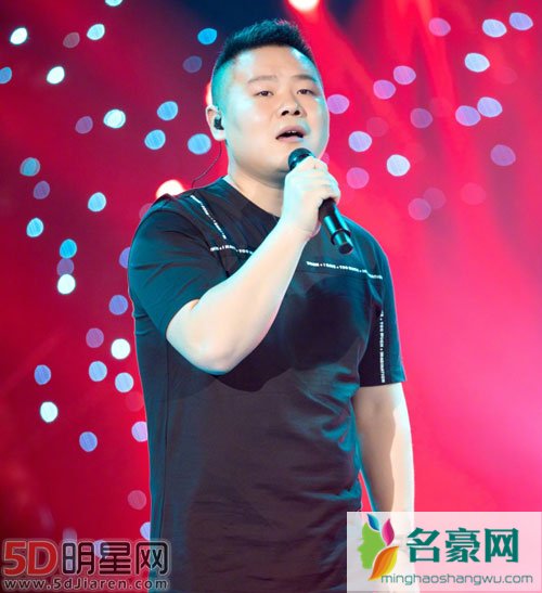 岳云鹏微博表白妻子 写顺口溜为其庆生