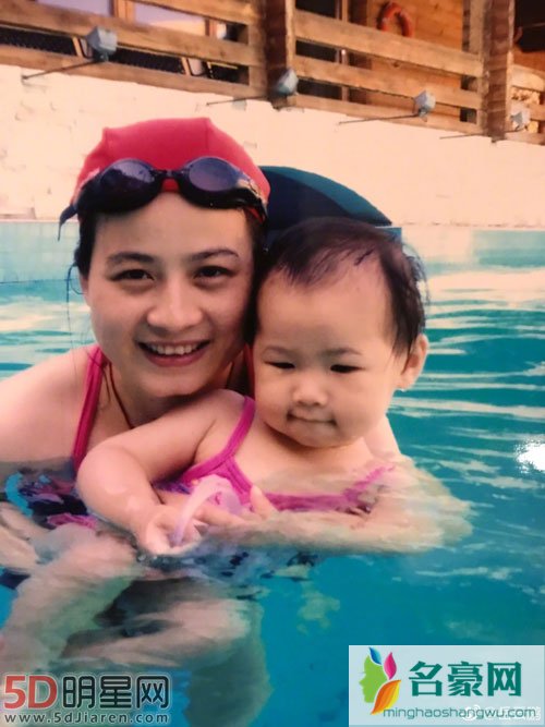 岳云鹏微博表白妻子 写顺口溜为其庆生