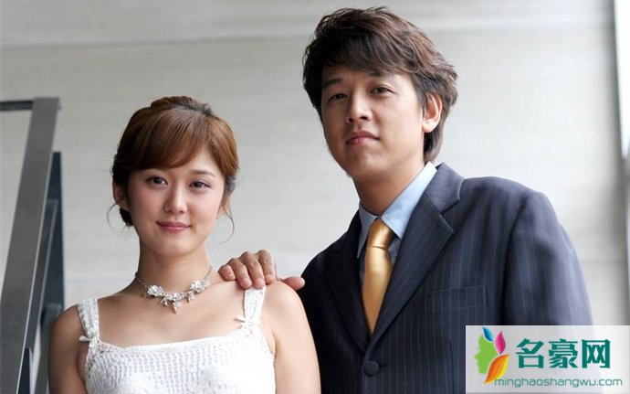 张娜拉被传结婚