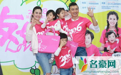 刘畊宏辟谣财政危机 妻子喊话财政大权归她管