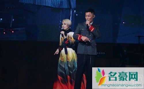 余文乐担任杨千嬅演唱会嘉宾 春娇志明合体引发回忆杀