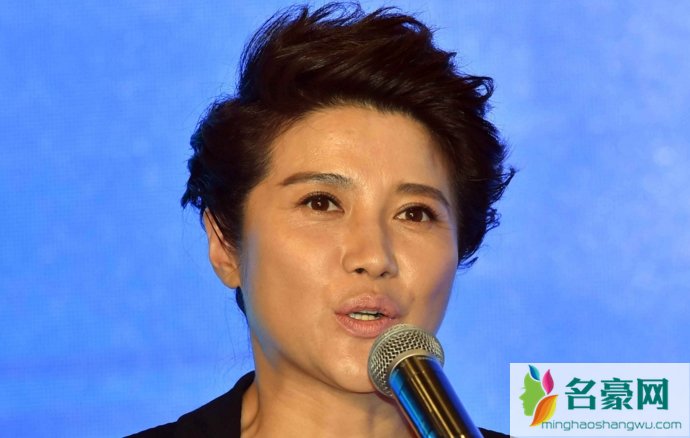 颜丙燕真正的丈夫是谁
