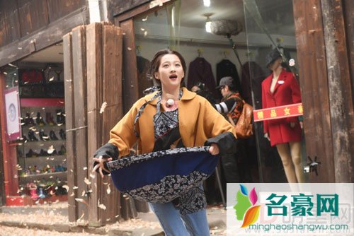 关晓彤上奔跑吧 学霸称号引热议