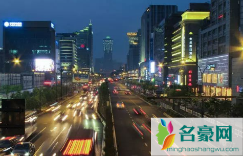 2021杭州房价即将暴跌真的假的2