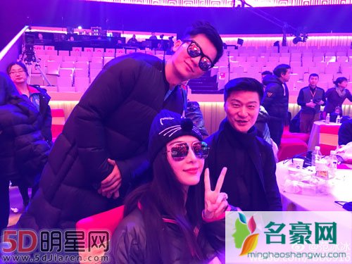 李晨表示想三年要仨 难道二人喜事将近
