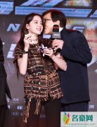 成龙对欧阳娜娜过于亲密再引热议 罗志祥女装受称