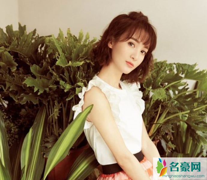 金晨近照