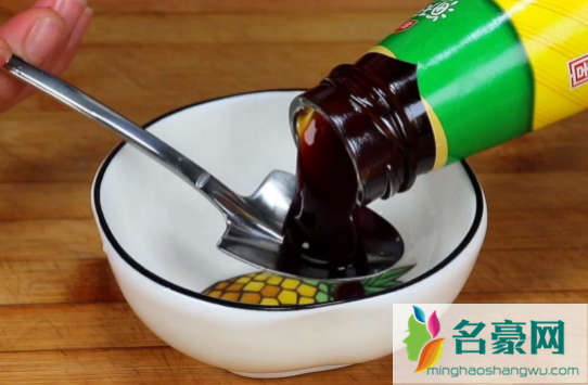 蚝油和鸡精哪个更健康更安全2