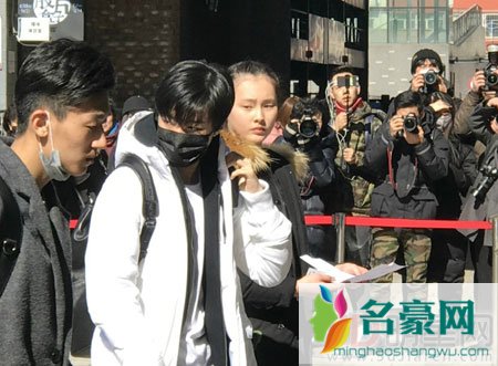 王俊凯参加北电三试引众人围观