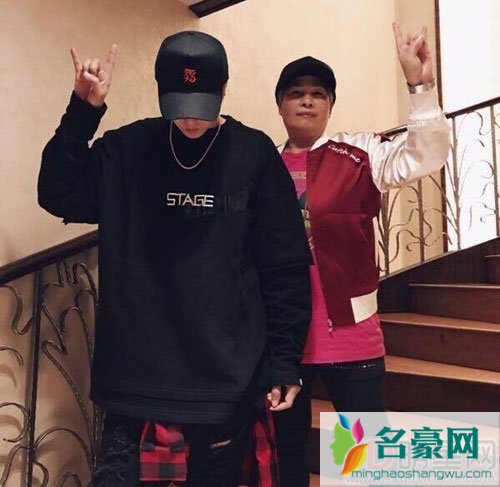 周扬青叫罗志祥母亲妈妈 婆媳俩相处融洽