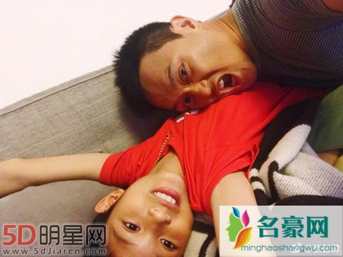 张智霖香港购豪宅 房产证只写自己名字