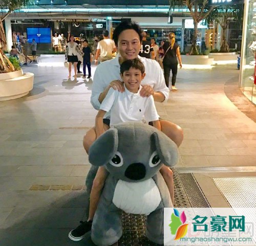 张智霖香港购豪宅 房产证只写自己名字