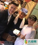 林志颖连续到大哥摊位帮忙 揭秘为何选位置在四平