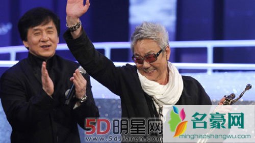 成龙张曼玉前经纪人病逝 成龙微博悼念