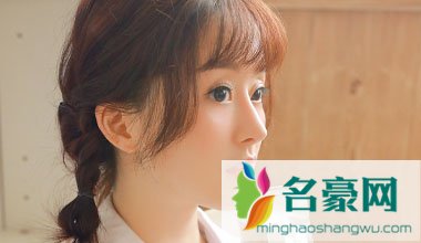 男友和前女友有联系怎么办？信任跟谨慎都需要