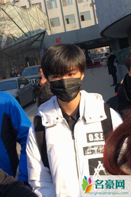 王俊凯艺考进行时 北电参加复试行事低调