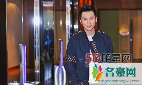 范冰冰李晨受访谈婚礼婚期 范冰冰李晨互谈对方优缺点