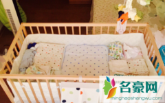 婴儿床多大尺寸实用 婴儿床挑选注意事项