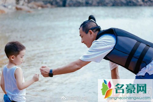 陈小春生气超凶 儿子却淡定以对