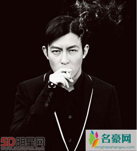 主持人没做好功课说错名字 陈冠希当场怒怼尴尬至极