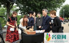 旅途的花样丹麦王子登场 林志玲李治廷狂吃生蚝