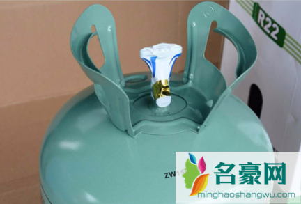 空调氟加多了直接放可以吗1